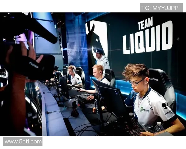 CSGO深度分析:探讨WE战队选手的个人能力与战术配合