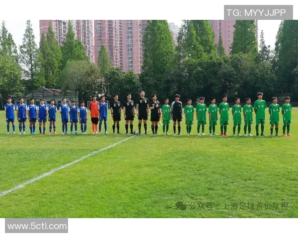 上海足球队配合分析与战术探讨提升球队整体实力的关键因素