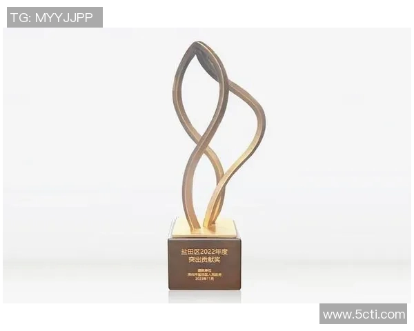 从零起步掌握足球技巧与战术的全面指南与实战经验分享