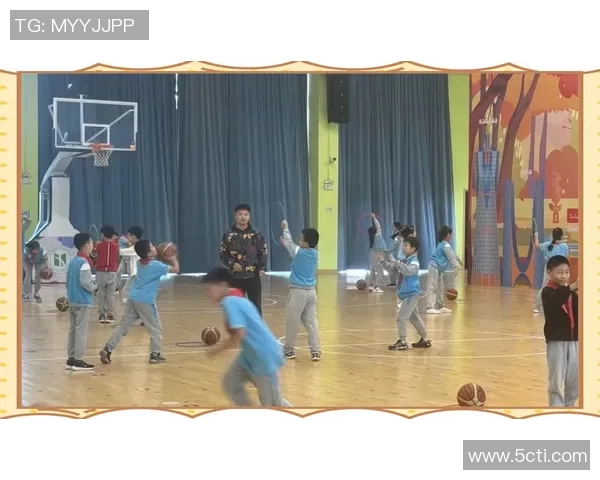 广州篮球队配合策略分析与战术执行的深度探讨